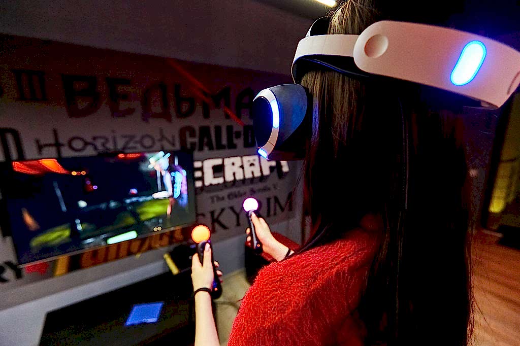 VR очки в клубе